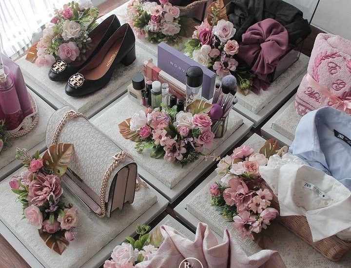 Isi Seserahan Mewah: Pilihan Elegan untuk Momen Spesial